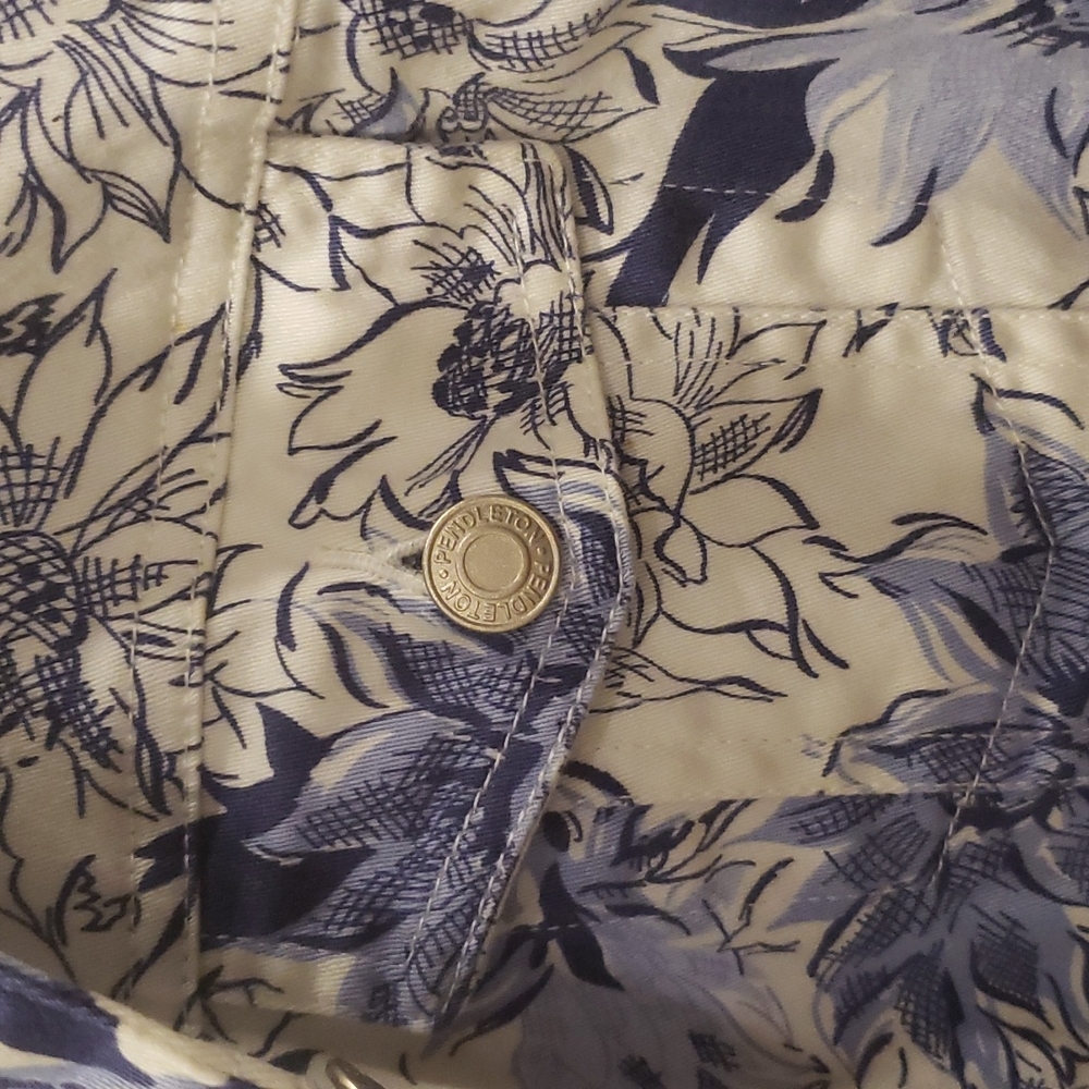 Pendleton Jacket Size M - image 5